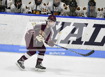 Thumbnail 1 in Sheehan vs. Daniel Hand (CIAC D3 Semifinal) photogallery.
