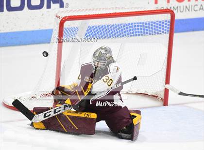 Thumbnail 3 in Sheehan vs. Daniel Hand (CIAC D3 Semifinal) photogallery.