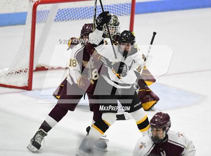 Thumbnail 2 in Sheehan vs. Daniel Hand (CIAC D3 Semifinal) photogallery.