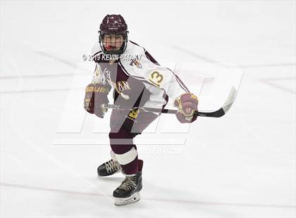 Thumbnail 2 in Sheehan vs. Daniel Hand (CIAC D3 Semifinal) photogallery.