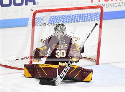 Thumbnail 2 in Sheehan vs. Daniel Hand (CIAC D3 Semifinal) photogallery.