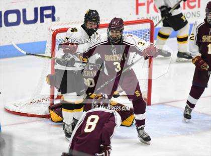 Thumbnail 2 in Sheehan vs. Daniel Hand (CIAC D3 Semifinal) photogallery.