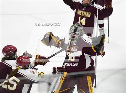 Thumbnail 3 in Sheehan vs. Daniel Hand (CIAC D3 Semifinal) photogallery.