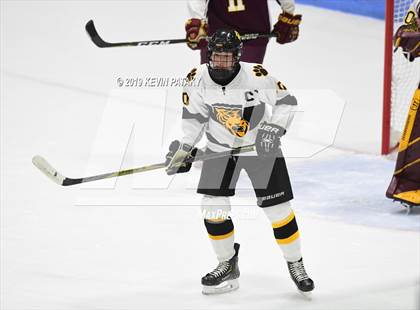 Thumbnail 2 in Sheehan vs. Daniel Hand (CIAC D3 Semifinal) photogallery.