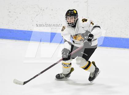 Thumbnail 3 in Sheehan vs. Daniel Hand (CIAC D3 Semifinal) photogallery.