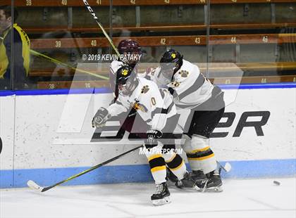 Thumbnail 1 in Sheehan vs. Daniel Hand (CIAC D3 Semifinal) photogallery.