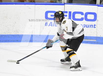 Thumbnail 3 in Sheehan vs. Daniel Hand (CIAC D3 Semifinal) photogallery.