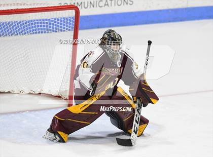 Thumbnail 3 in Sheehan vs. Daniel Hand (CIAC D3 Semifinal) photogallery.