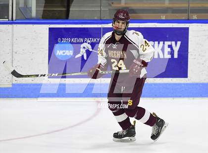 Thumbnail 1 in Sheehan vs. Daniel Hand (CIAC D3 Semifinal) photogallery.