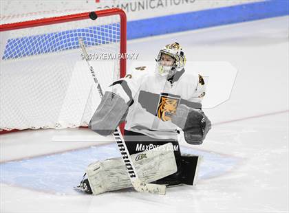 Thumbnail 3 in Sheehan vs. Daniel Hand (CIAC D3 Semifinal) photogallery.