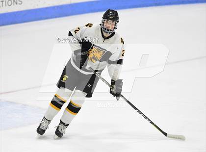 Thumbnail 2 in Sheehan vs. Daniel Hand (CIAC D3 Semifinal) photogallery.