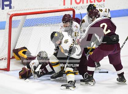 Thumbnail 1 in Sheehan vs. Daniel Hand (CIAC D3 Semifinal) photogallery.