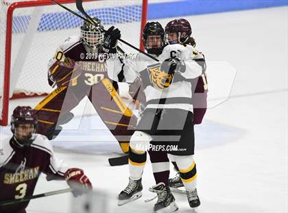 Thumbnail 3 in Sheehan vs. Daniel Hand (CIAC D3 Semifinal) photogallery.