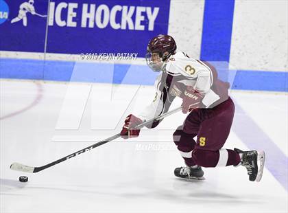 Thumbnail 3 in Sheehan vs. Daniel Hand (CIAC D3 Semifinal) photogallery.