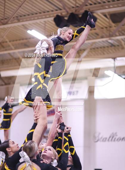 Thumbnail 1 in 2024 Beach District Cheer Comp (Kellam) photogallery.