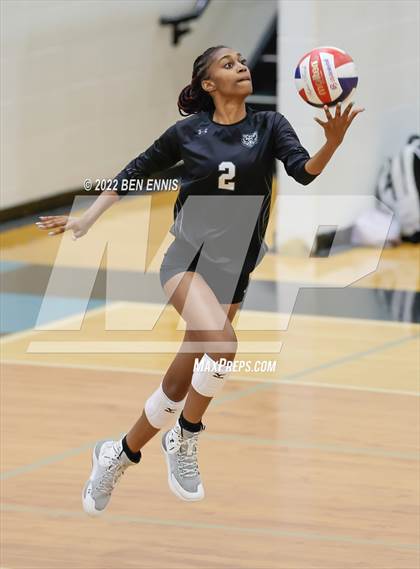 Thumbnail 3 in Houston County vs Troup County (Starr's Mill) photogallery.