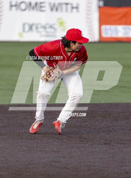 Thumbnail 1 in Beechwood vs Newport Central Catholic photogallery.