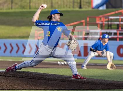 Thumbnail 3 in Beechwood vs Newport Central Catholic photogallery.