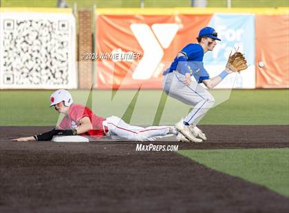 Thumbnail 2 in Beechwood vs Newport Central Catholic photogallery.