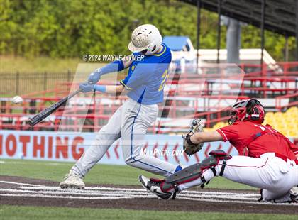 Thumbnail 3 in Beechwood vs Newport Central Catholic photogallery.