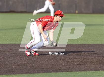 Thumbnail 2 in Beechwood vs Newport Central Catholic photogallery.