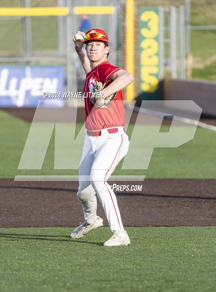 Thumbnail 1 in Beechwood vs Newport Central Catholic photogallery.