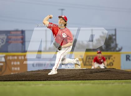 Thumbnail 2 in Beechwood vs Newport Central Catholic photogallery.