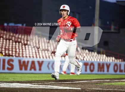 Thumbnail 1 in Beechwood vs Newport Central Catholic photogallery.