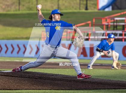 Thumbnail 2 in Beechwood vs Newport Central Catholic photogallery.