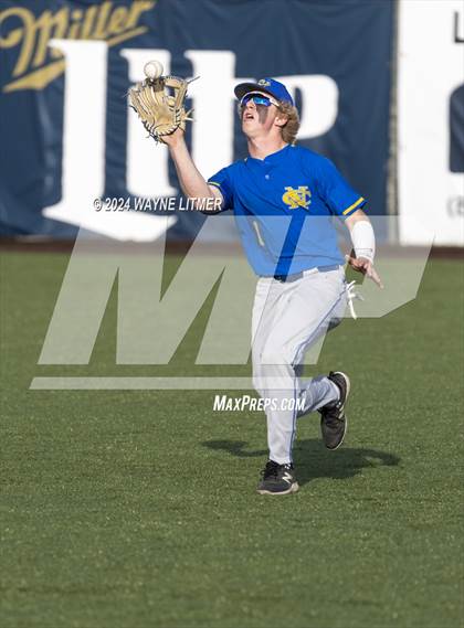 Thumbnail 1 in Beechwood vs Newport Central Catholic photogallery.