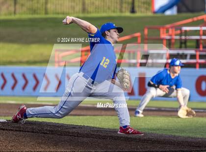 Thumbnail 2 in Beechwood vs Newport Central Catholic photogallery.