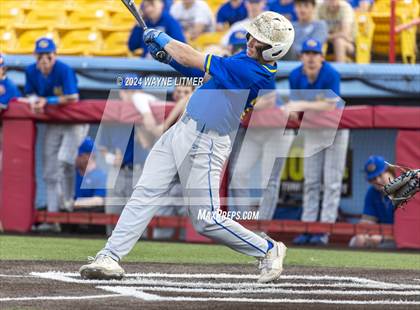 Thumbnail 3 in Beechwood vs Newport Central Catholic photogallery.