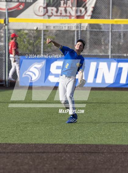 Thumbnail 2 in Beechwood vs Newport Central Catholic photogallery.
