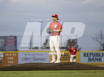 Thumbnail 1 in Beechwood vs Newport Central Catholic photogallery.