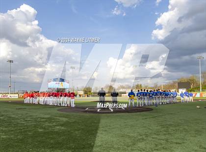 Thumbnail 3 in Beechwood vs Newport Central Catholic photogallery.