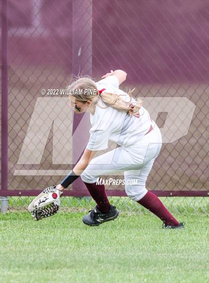 Thumbnail 3 in Middletown @ Kingston (Section 9 Class AA Quarter Final) photogallery.