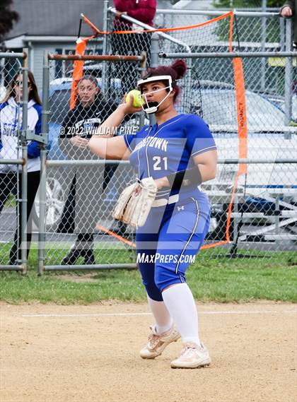 Thumbnail 3 in Middletown @ Kingston (Section 9 Class AA Quarter Final) photogallery.