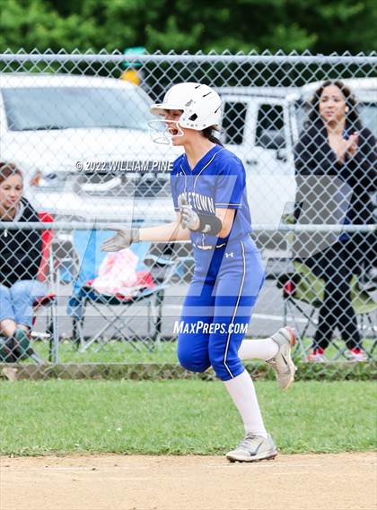 Thumbnail 3 in Middletown @ Kingston (Section 9 Class AA Quarter Final) photogallery.