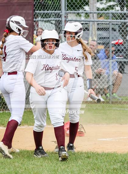 Thumbnail 1 in Middletown @ Kingston (Section 9 Class AA Quarter Final) photogallery.