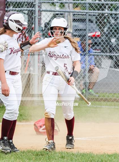 Thumbnail 3 in Middletown @ Kingston (Section 9 Class AA Quarter Final) photogallery.