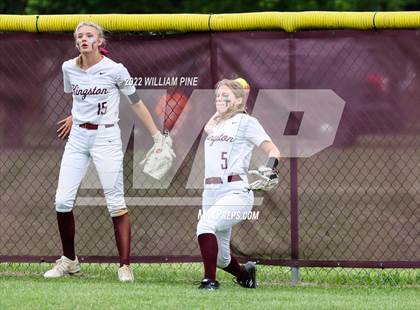 Thumbnail 3 in Middletown @ Kingston (Section 9 Class AA Quarter Final) photogallery.