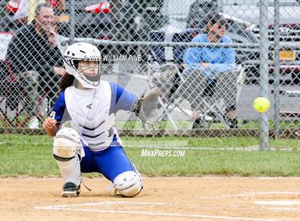 Thumbnail 2 in Middletown @ Kingston (Section 9 Class AA Quarter Final) photogallery.