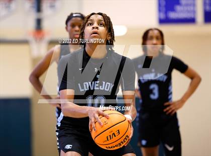 Thumbnail 2 in Lovejoy @ Norcross photogallery.