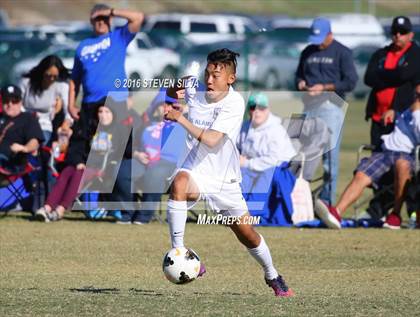Thumbnail 1 in Los Alamitos vs. Loyola (22nd Annual SoCal Soccer Classic) photogallery.