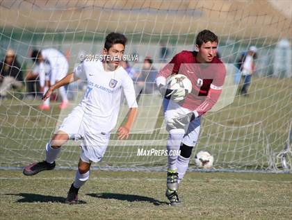Thumbnail 2 in Los Alamitos vs. Loyola (22nd Annual SoCal Soccer Classic) photogallery.