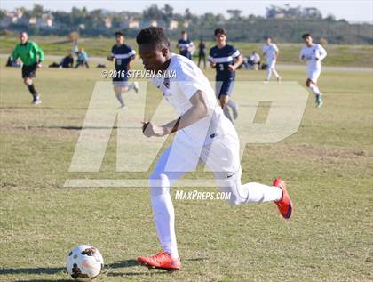 Thumbnail 2 in Los Alamitos vs. Loyola (22nd Annual SoCal Soccer Classic) photogallery.