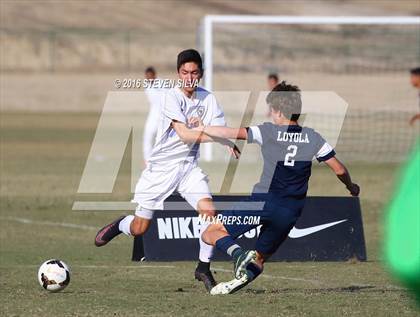Thumbnail 3 in Los Alamitos vs. Loyola (22nd Annual SoCal Soccer Classic) photogallery.