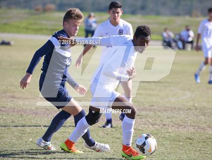 Thumbnail 3 in Los Alamitos vs. Loyola (22nd Annual SoCal Soccer Classic) photogallery.