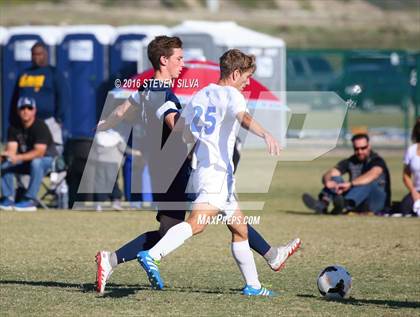 Thumbnail 1 in Los Alamitos vs. Loyola (22nd Annual SoCal Soccer Classic) photogallery.