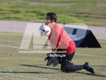 Thumbnail 1 in Los Alamitos vs. Loyola (22nd Annual SoCal Soccer Classic) photogallery.